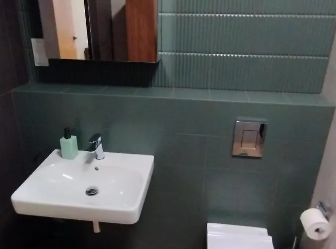 Fantastyczny Lotnisko Διαμέρισμα Πόζναν